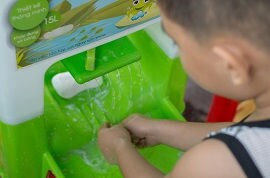 Happy Tap’s portable handwashing device helps prevent the spread of disease