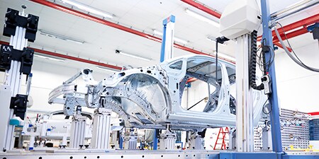 Advanced metal working arrangement in an industrial setting.
