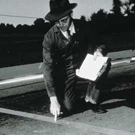 3M pavement markings in the 1930s and 1940s